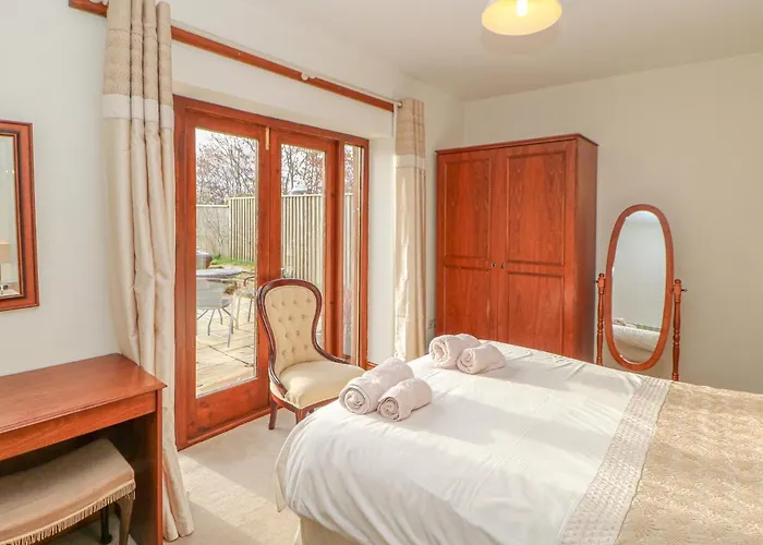 Holiday home Swallow